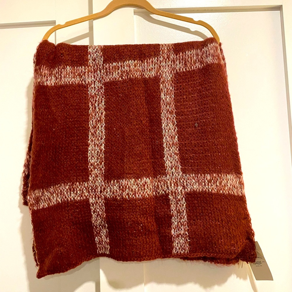 GH Bass Scarf